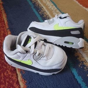 Toddler Nike Air Max size 7